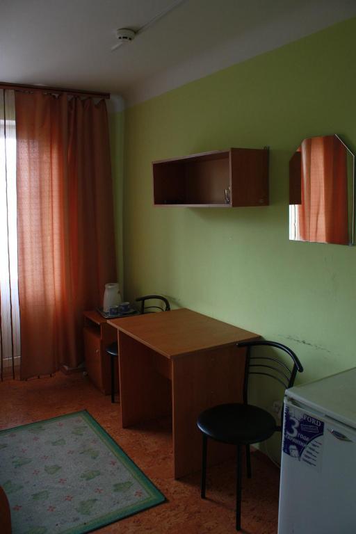 Auberge de jeunesse Vydubychi à Kiev Chambre photo